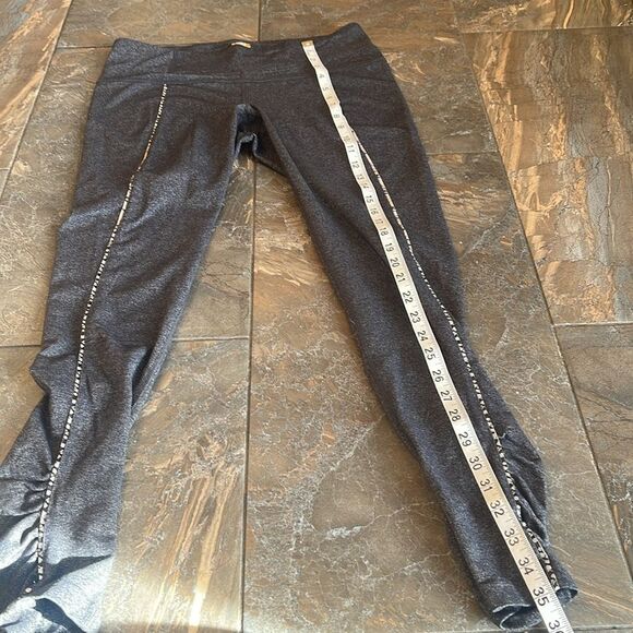 Women’s Lucy power max gray ruched leggings size Medium - Picture 10 of 11